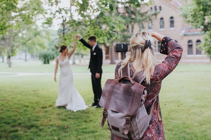 Should You Negotiate with Wedding Photographers