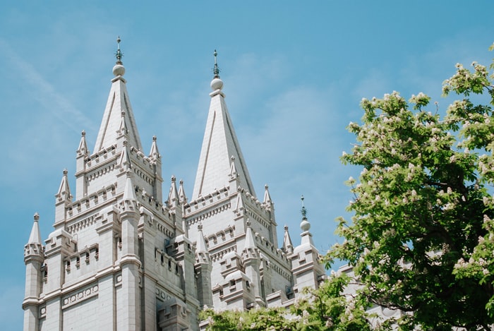 Can a Non Mormon Go to A Mormon Wedding?