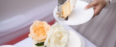 what does a wedding cake symbolize